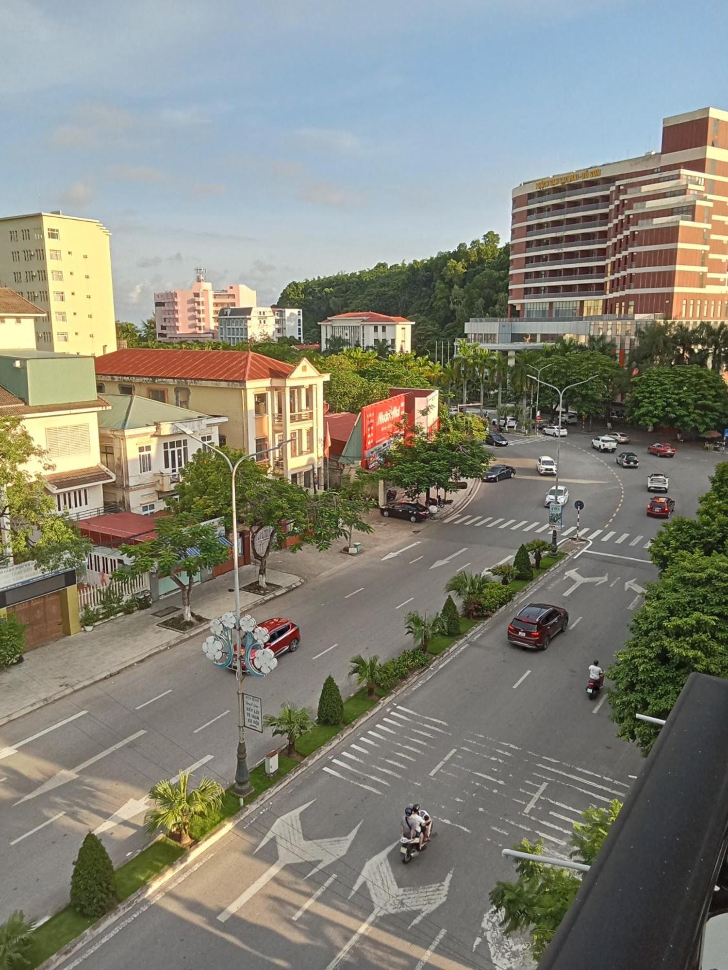 Quang Minh Hotel Ðố Sơn 外观 照片